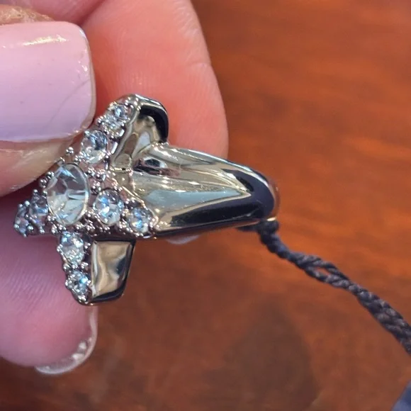 Swarovski Silver Starfish Ring - Picture 8 of 8